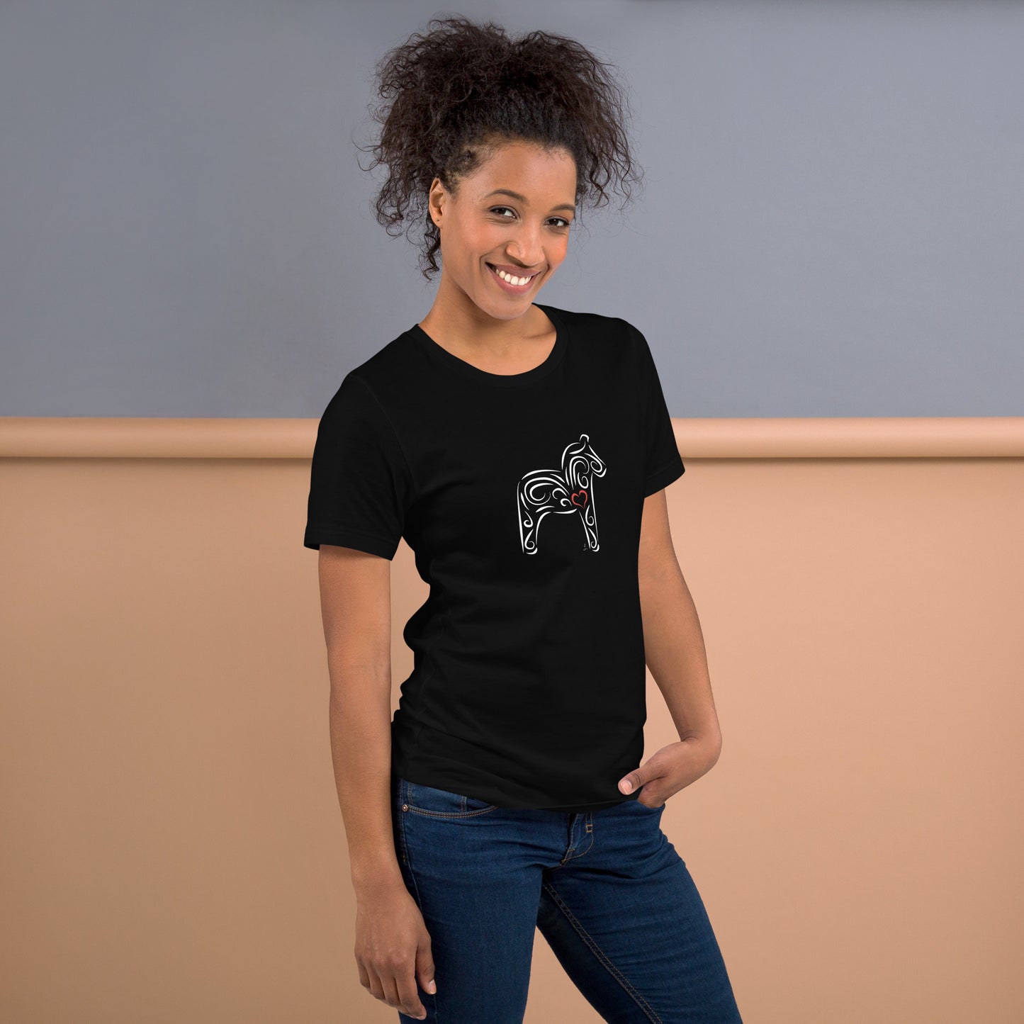 Hanna Cavanagh Design T-shit